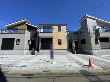 【神奈川県/横浜市青葉区大場町】横浜市青葉区大場町新築戸建2号棟 外観：全3棟