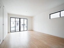 【神奈川県/川崎市多摩区南生田】川崎市多摩区南生田6丁目　新築戸建1号棟 リビング・ダイニング：床暖房付き