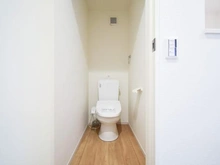 【神奈川県/川崎市多摩区南生田】川崎市多摩区南生田6丁目　新築戸建1号棟 トイレ：2階