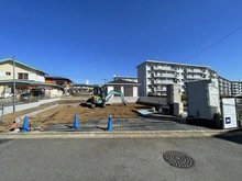 【神奈川県/川崎市麻生区上麻生】川崎市麻生区上麻生7丁目　新築戸建B号棟 現地（建築前）：全2棟
手前