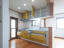 【神奈川県/川崎市宮前区潮見台】川崎市宮前区潮見台中古戸建 キッチン