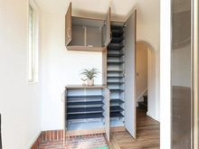 【神奈川県/横浜市金沢区六浦】横浜市金沢区六浦5丁目中古戸建 玄関