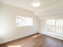 【神奈川県/横浜市金沢区六浦】横浜市金沢区六浦5丁目中古戸建 洋室：約6.0帖