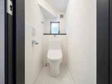 【神奈川県/大和市中央林間西】大和市中央林間西三丁目中古戸建 トイレ：1階