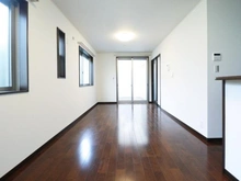 【東京都/東大和市中央】東大和市中央四丁目中古戸建 リビング・ダイニング