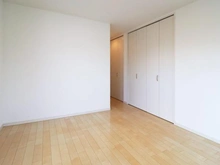 【東京都/東大和市中央】東大和市中央四丁目中古戸建 洋室：約8.3帖