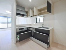 【東京都/北区岩淵町】北区岩淵町中古戸建 キッチン：L字型