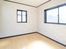 【東京都/練馬区三原台】練馬区三原台2丁目中古戸建 洋室：約5.5帖
ウォークインクローゼット付き