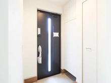 【東京都/府中市南町】府中市南町2丁目新築戸建1号棟 玄関