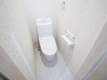 【東京都/町田市相原町】町田市相原町　新築戸建2号棟 トイレ：1階