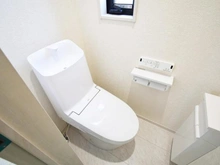 【東京都/町田市相原町】町田市相原町　新築戸建10号棟 トイレ：1階