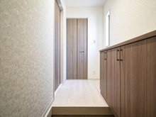 【東京都/町田市相原町】町田市相原町　新築戸建10号棟 玄関