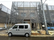 【神奈川県/川崎市宮前区初山】宮前区初山2丁目　新築戸建4号棟 建築中の外観：全17棟