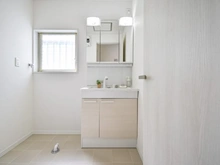 【神奈川県/藤沢市片瀬】藤沢市片瀬2丁目　中古戸建 洗面室