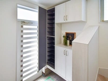 【神奈川県/藤沢市片瀬】藤沢市片瀬2丁目　中古戸建 玄関