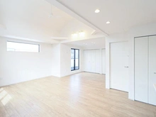 【神奈川県/藤沢市羽鳥】藤沢市羽鳥5丁目　新築戸建 LDK：約22.1帖
床暖房付き