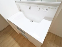 【神奈川県/藤沢市鵠沼藤が谷】藤沢市鵠沼藤が谷3丁目　新築戸建 洗面室：洗面ボール
