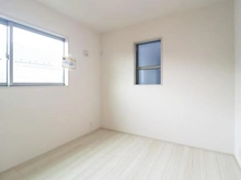 【神奈川県/藤沢市菖蒲沢】藤沢市菖蒲沢　新築戸建1号棟 洋室：約5.3帖