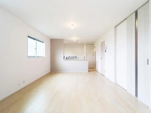 【神奈川県/藤沢市菖蒲沢】藤沢市菖蒲沢　新築戸建3号棟 LDK：約19.7帖