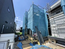 【神奈川県/藤沢市菖蒲沢】藤沢市菖蒲沢　新築戸建6号棟 建築中の外観：全6棟