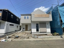 【神奈川県/藤沢市高倉】藤沢市高倉　新築戸建2号棟 建築中の外観：全6棟