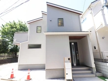 【神奈川県/藤沢市石川】藤沢市石川6丁目　新築戸建2号棟 外観：全8棟　写真中央