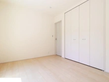 【神奈川県/藤沢市石川】藤沢市石川6丁目　新築戸建2号棟 洋室：約6.0帖