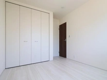 【神奈川県/藤沢市石川】藤沢市石川6丁目　新築戸建7号棟 洋室：約5.3帖