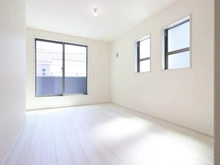 【神奈川県/藤沢市石川】藤沢市石川6丁目　新築戸建7号棟 洋室：約8.0帖