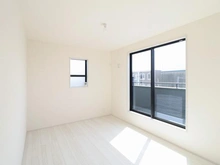 【神奈川県/藤沢市下土棚】藤沢市下土棚　新築戸建1号棟 洋室：約6.5帖