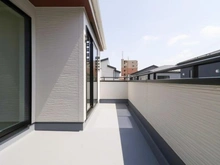 【神奈川県/藤沢市下土棚】藤沢市下土棚　新築戸建2号棟 バルコニー