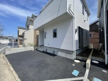 【神奈川県/藤沢市善行坂】藤沢市善行坂1丁目　新築戸建 駐車場
