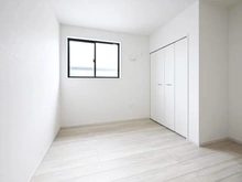 【東京都/府中市南町】府中市南町1丁目新築戸建2号棟 洋室：約5.1帖
