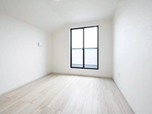 【東京都/府中市南町】府中市南町1丁目新築戸建2号棟 洋室：約5.2帖
