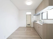 【神奈川県/藤沢市白旗】藤沢市白旗4丁目　中古戸建 キッチン