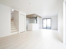 【東京都/町田市三輪町】町田市三輪町　新築戸建 LDK：約20.0帖