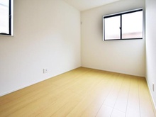 【神奈川県/藤沢市渡内】藤沢市渡内4丁目　新築戸建2号棟 洋室：約5.3帖