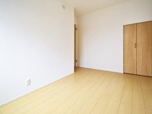 【神奈川県/藤沢市渡内】藤沢市渡内4丁目　新築戸建2号棟 洋室：約5.3帖