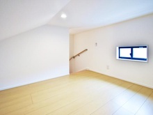 【神奈川県/藤沢市渡内】藤沢市渡内4丁目　新築戸建2号棟 グルニエ：約5.3帖
