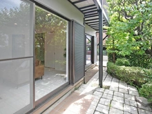 【神奈川県/川崎市麻生区王禅寺西】川崎市麻生区王禅寺西2丁目　中古戸建 敷地内