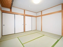 【神奈川県/川崎市多摩区西生田】川崎市多摩区西生田5丁目　中古戸建 和室：約8.0帖