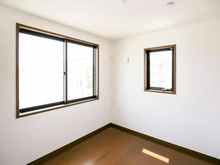 【神奈川県/川崎市多摩区長沢】川崎市多摩区長沢　新築戸建1号棟 洋室：約5.2帖