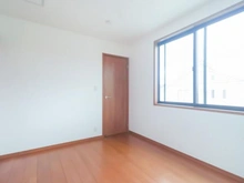 【神奈川県/川崎市多摩区長沢】川崎市多摩区長沢　新築戸建3号棟 洋室：約6.0帖