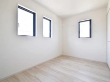 【神奈川県/川崎市多摩区南生田】川崎市多摩区南生田6丁目　新築戸建 サービスルーム（納戸）：約5.0帖