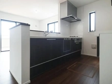 【東京都/町田市小山ヶ丘】町田市小山ヶ丘6丁目　新築戸建 キッチン：パントリー付き