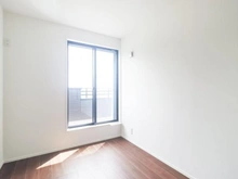 【東京都/町田市小山ヶ丘】町田市小山ヶ丘6丁目　新築戸建 洋室：約5.1帖