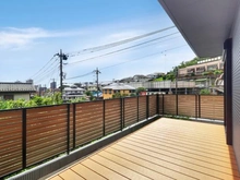 【東京都/町田市小山ヶ丘】町田市小山ヶ丘6丁目　新築戸建 敷地内