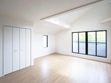 【神奈川県/川崎市多摩区栗谷】川崎市多摩区栗谷2丁目　新築戸建1号棟 リビング・ダイニング：床暖房付き