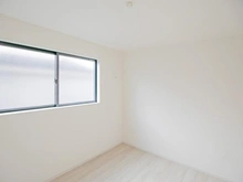 【神奈川県/川崎市多摩区栗谷】川崎市多摩区栗谷2丁目　新築戸建2号棟 洋室：約5.2帖