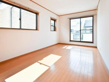 【東京都/町田市野津田町】町田市野津田町　中古戸建 洋室：約8.2帖
